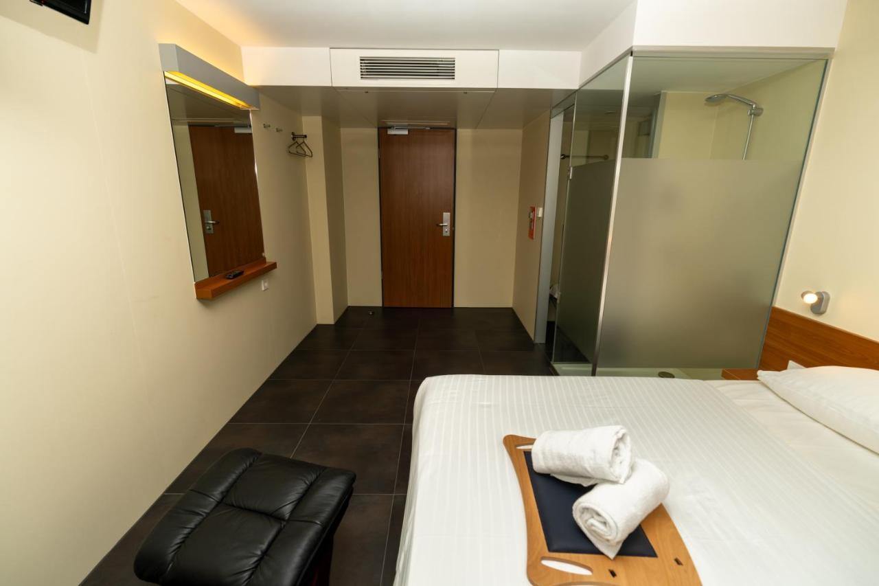 Hotel Duesseldorfer Hof فرانكفورت المظهر الخارجي الصورة